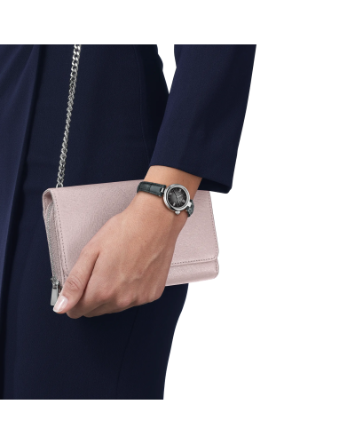 Tissot Desir T152.010.16.038.00 con Esfera Negra